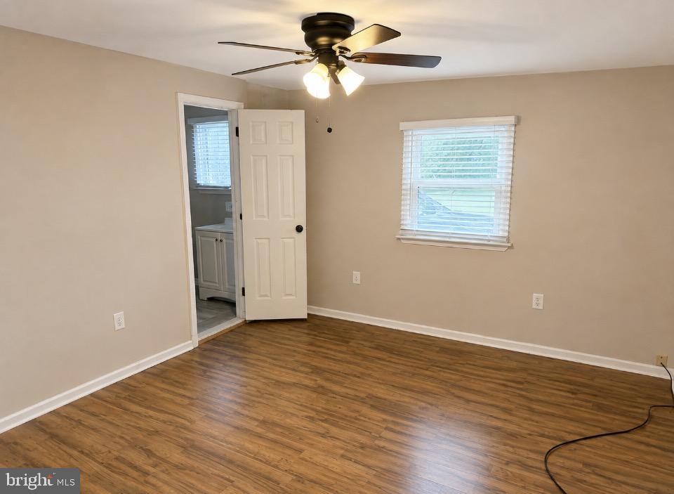 182 Mason St Property Photo 10