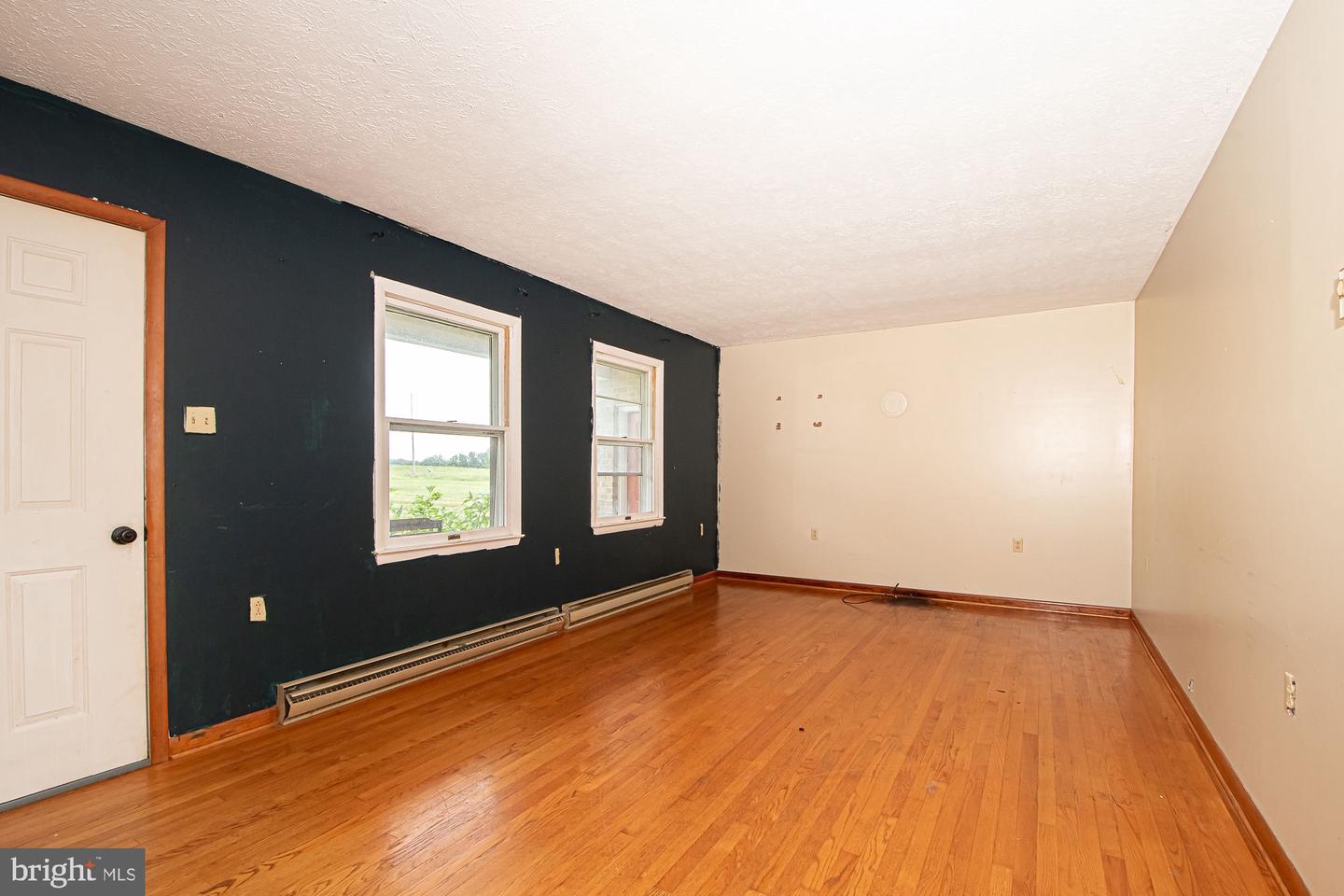 352 Woodchuck Ln Property Photo 11