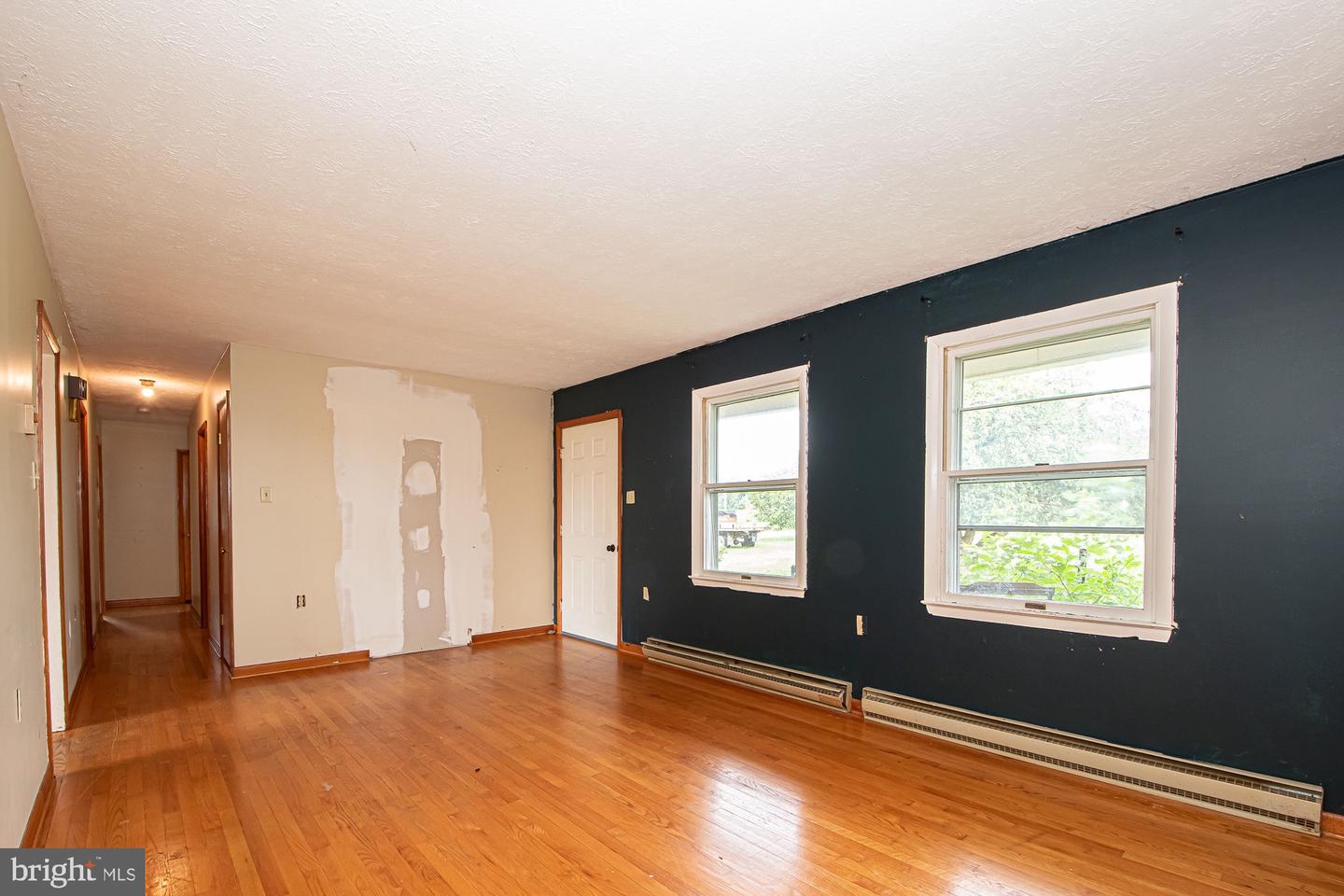 352 Woodchuck Ln Property Photo 12