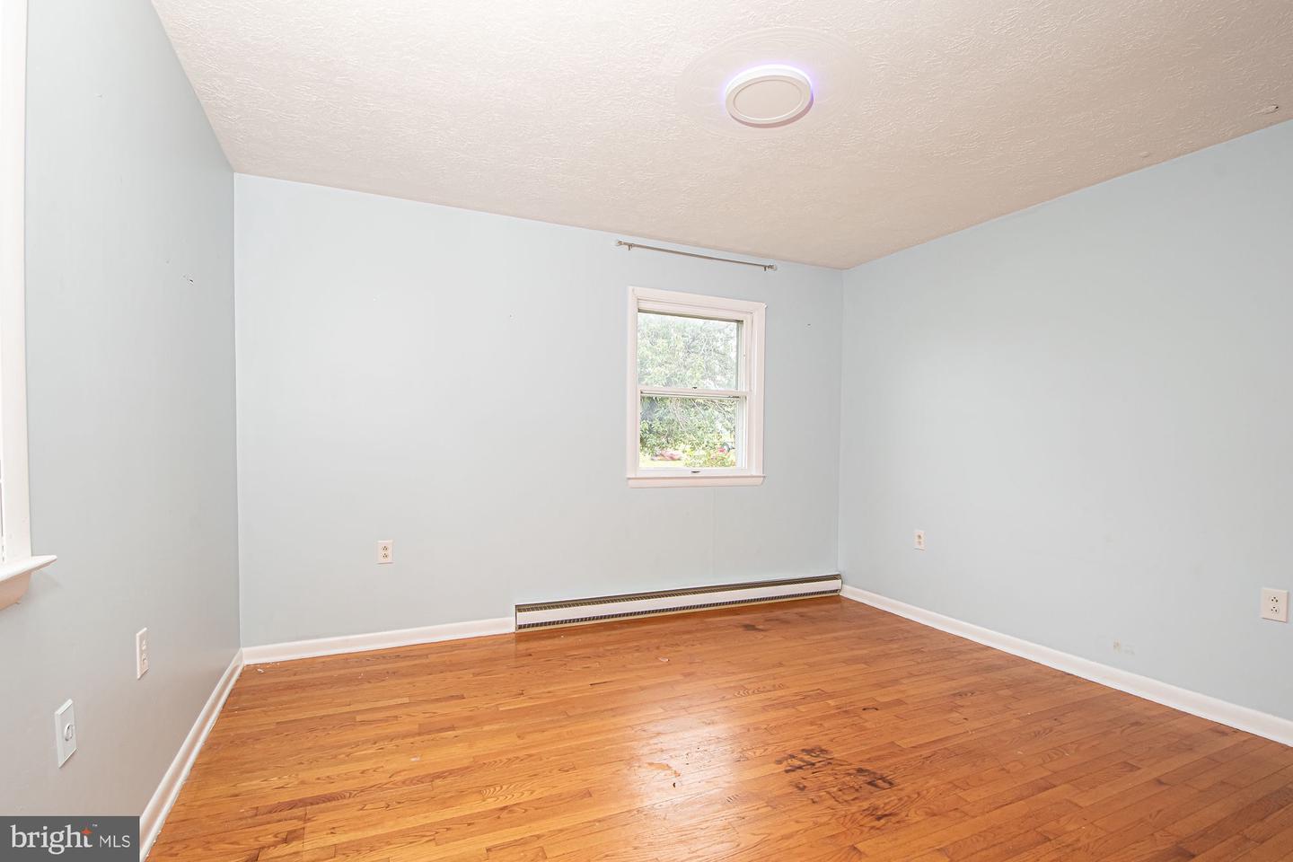 352 Woodchuck Ln Property Photo 20