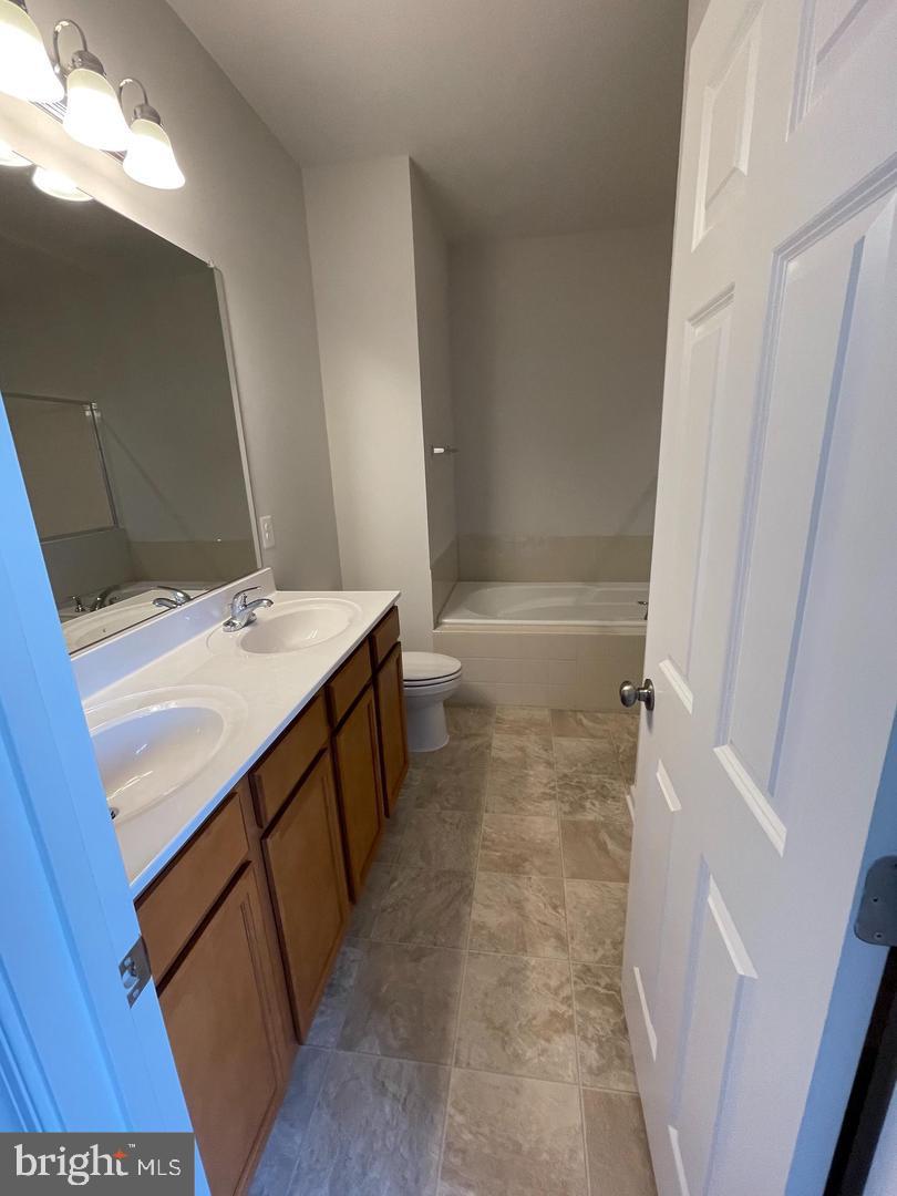 202 Norland Knoll Property Photo 13