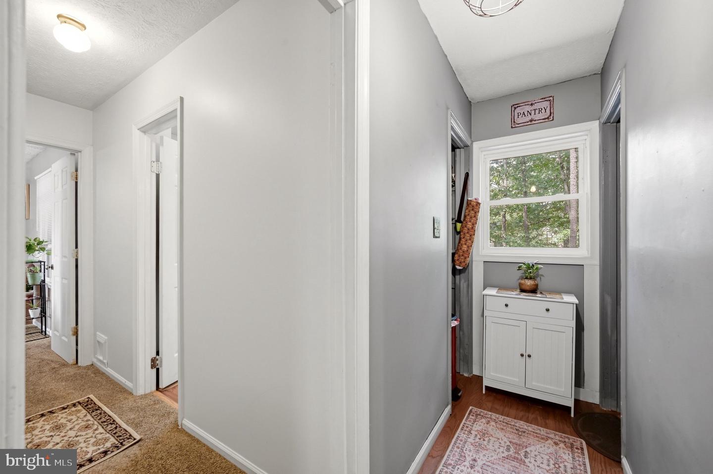 216 Sunset Cir Property Photo 40
