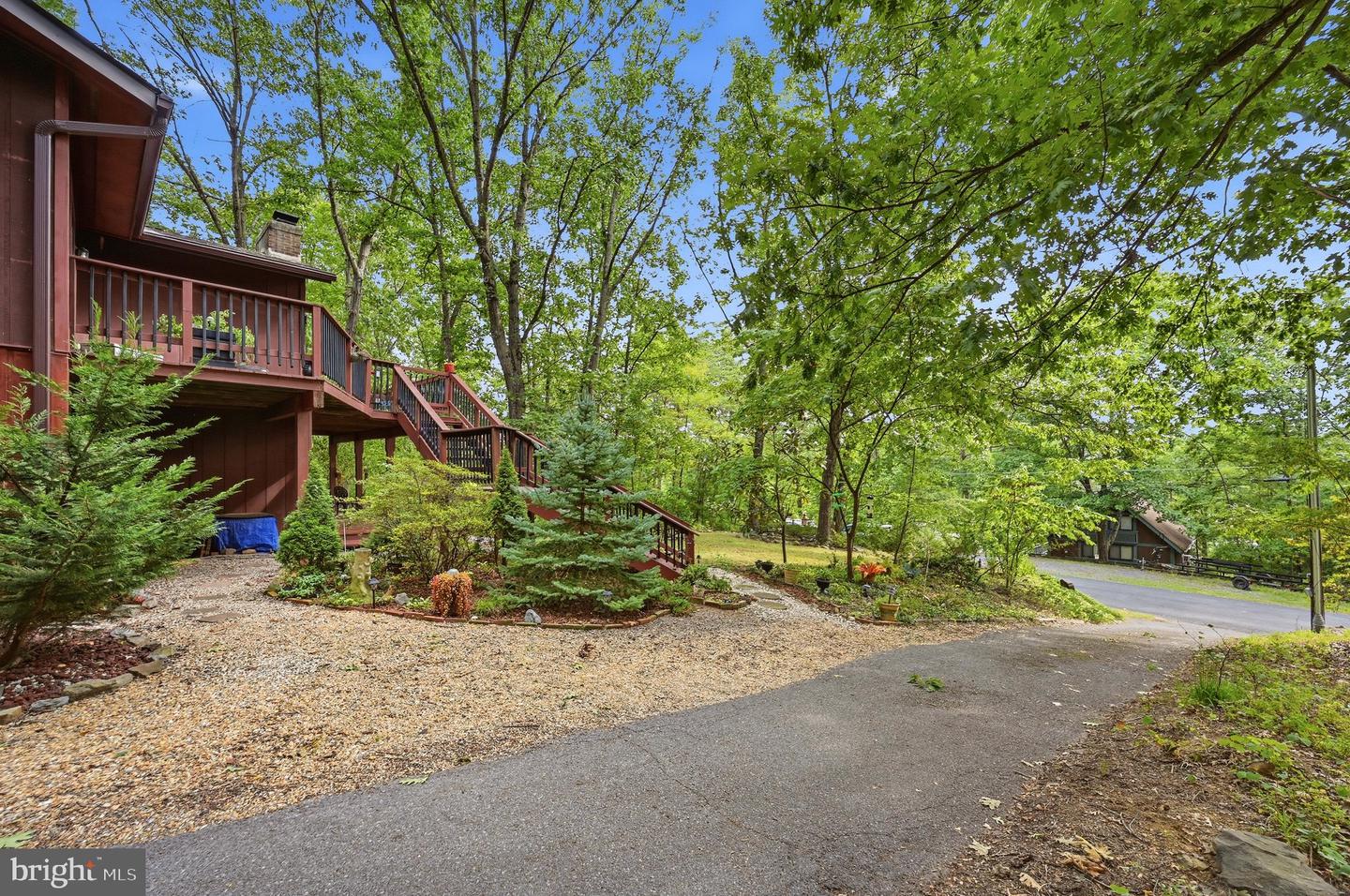 216 Sunset Cir Property Photo 56