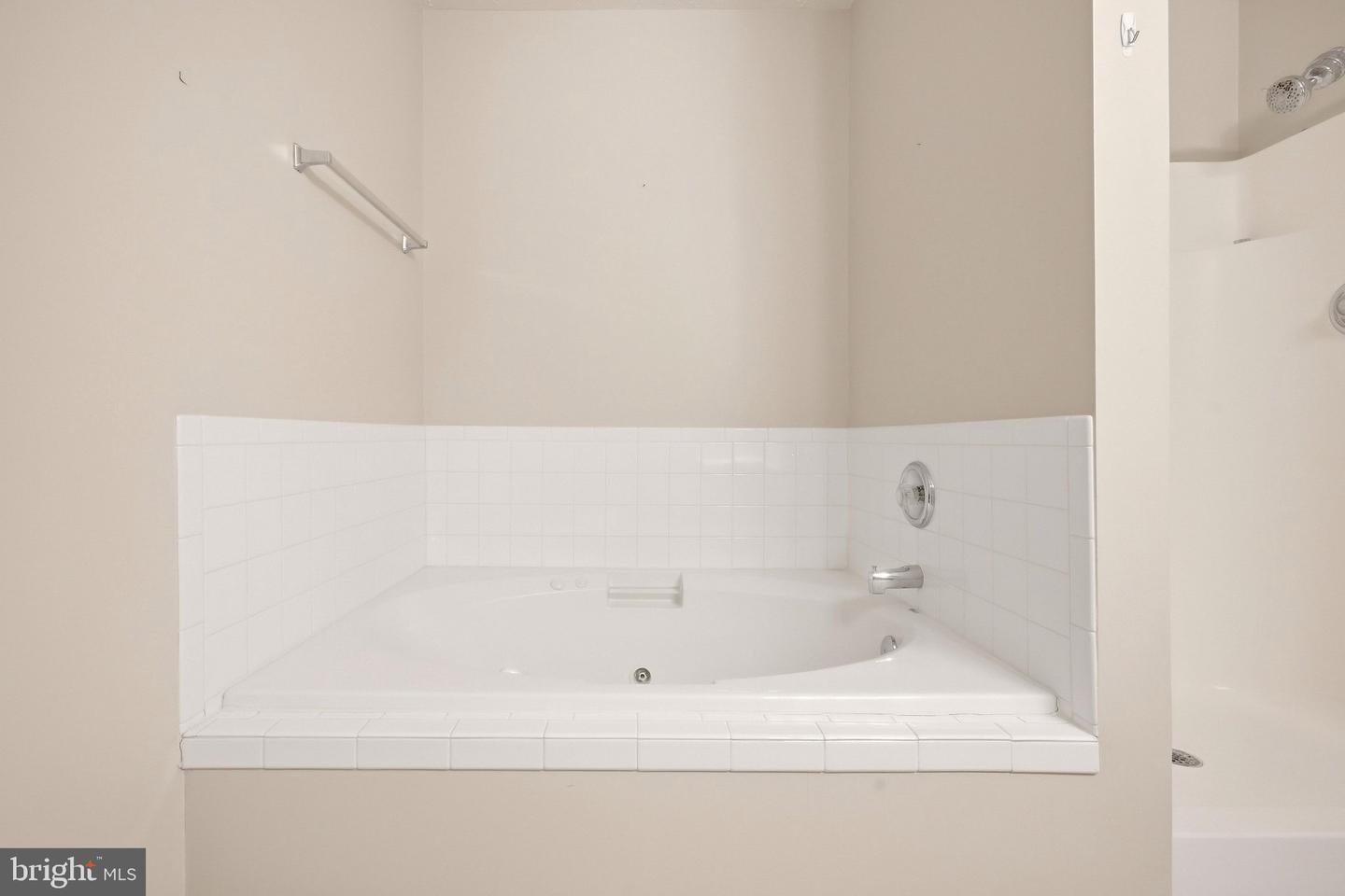 323 Copperfield Ln Property Photo 23