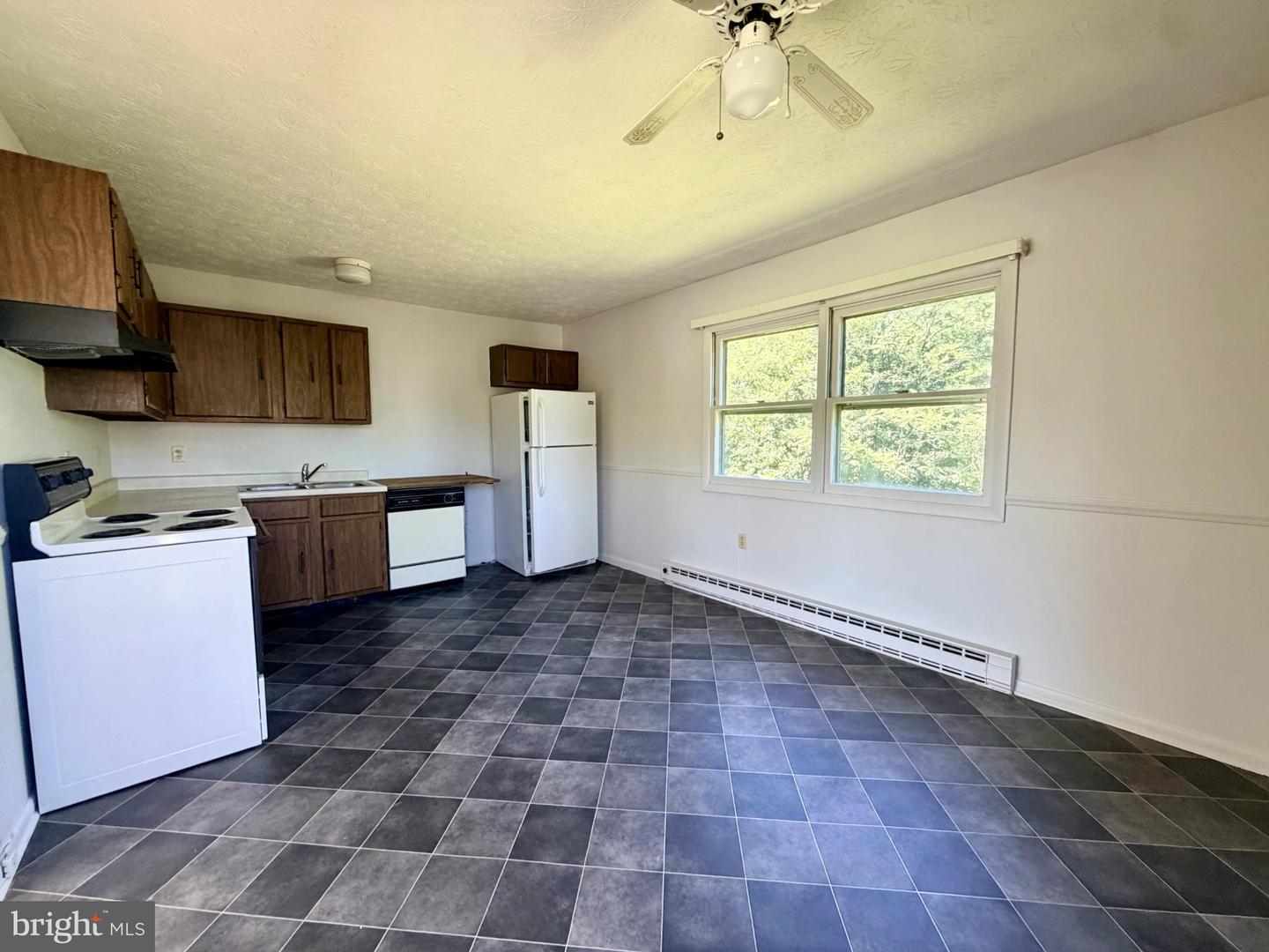 111 Haven Ter Property Photo 9