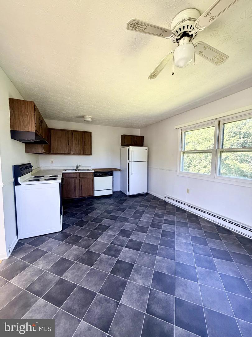 111 Haven Ter Property Photo 10