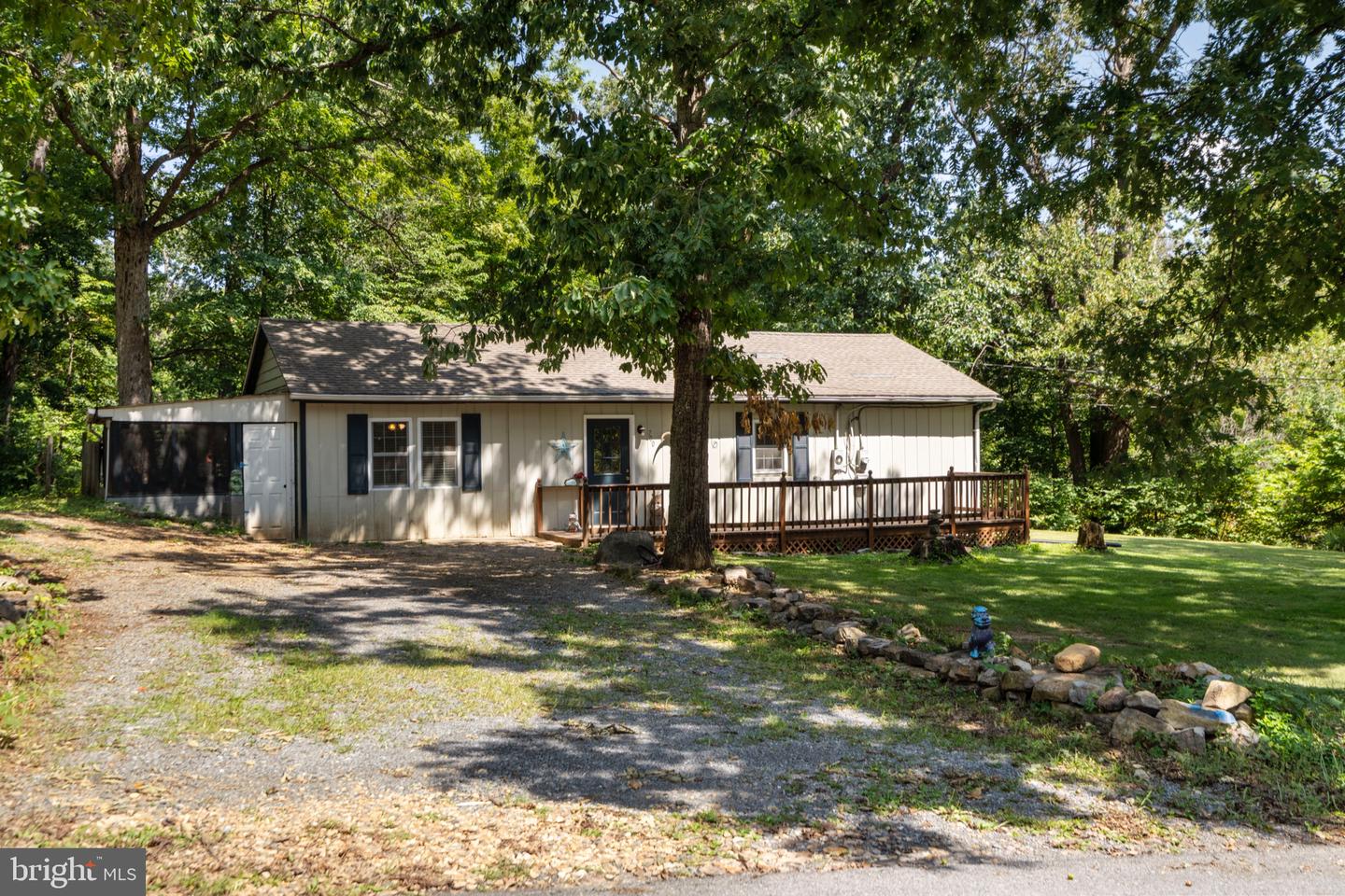 700 Tomahawk Trl Property Photo 1