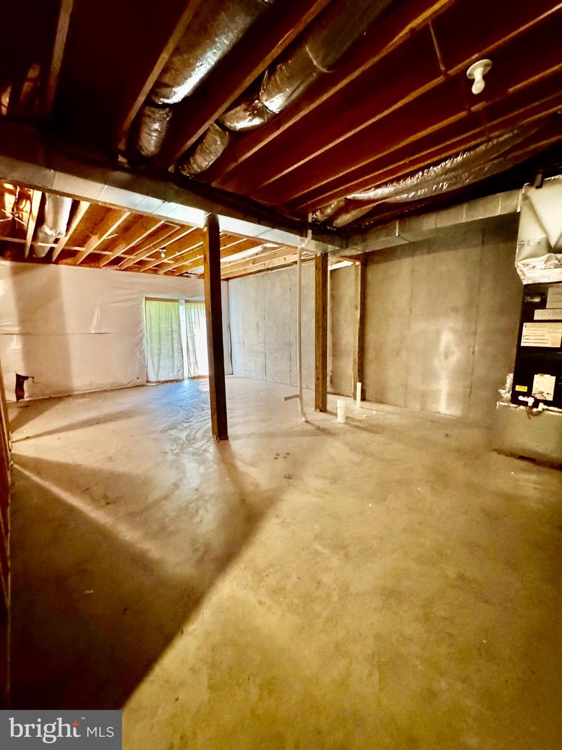 104 Eastside Ln Property Photo 18