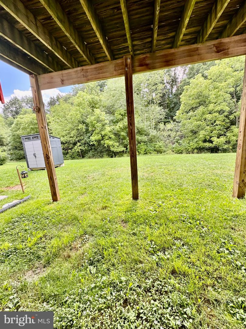 104 Eastside Ln Property Photo 19