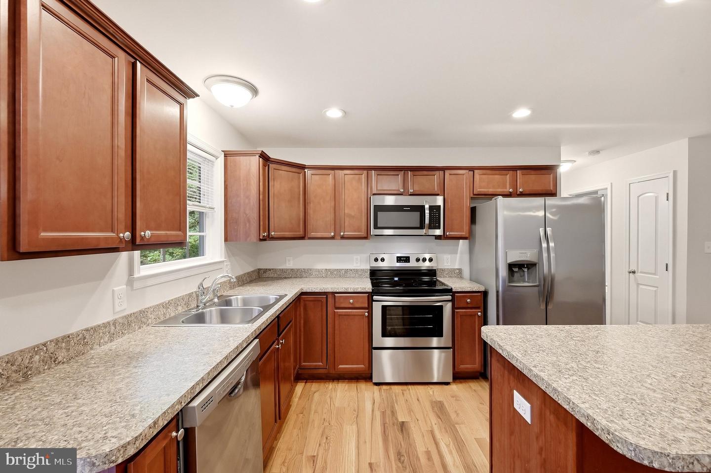 101 Brier Rabbit Ct Property Photo 17