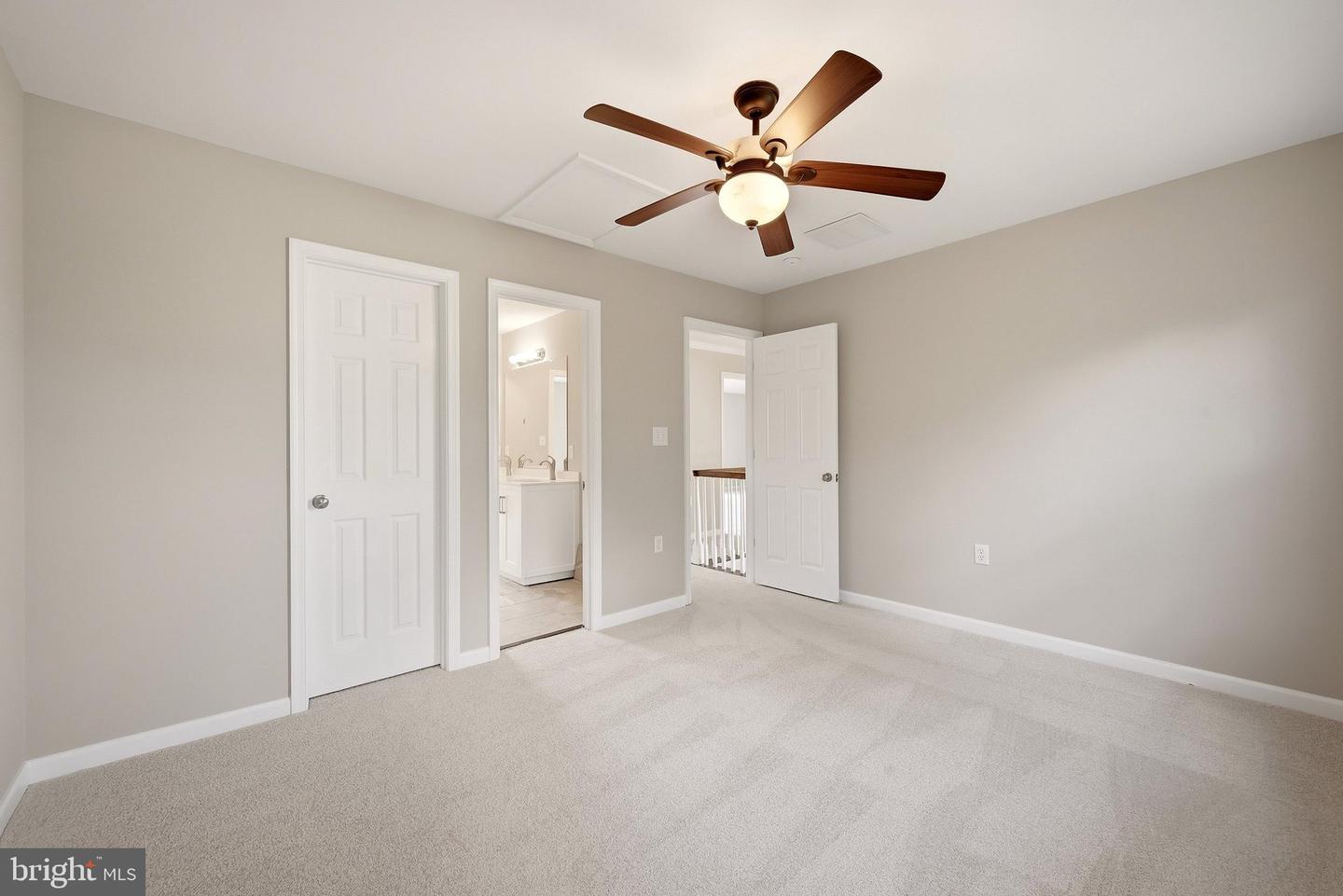 104 Yarrow Ct Property Photo 27