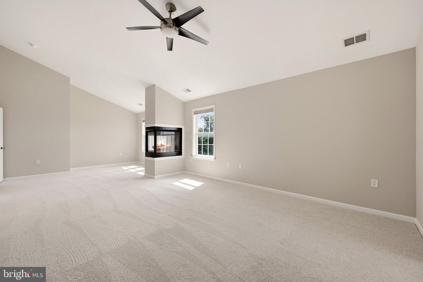104 Yarrow Ct Property Photo 31