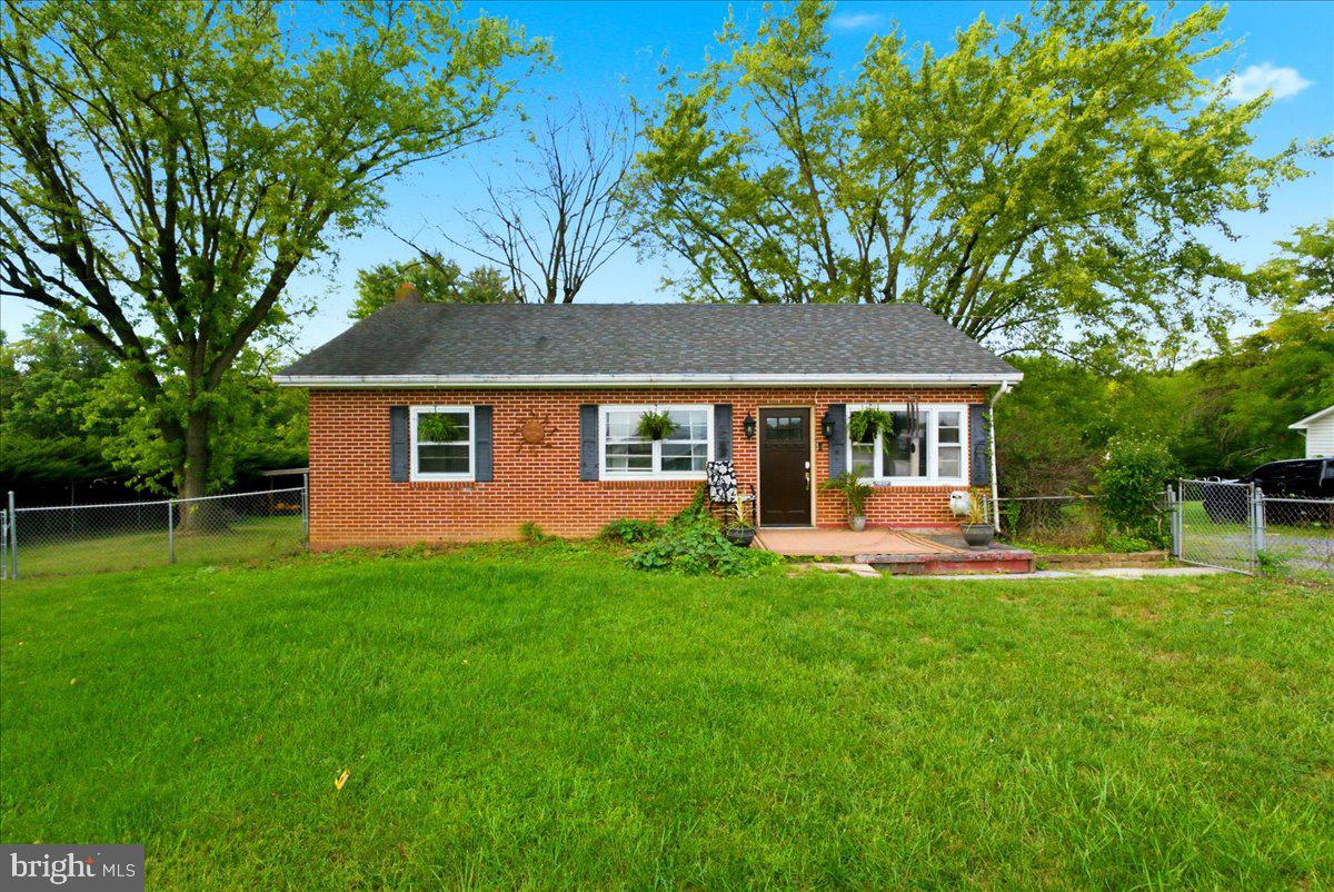 1810 CHAPEL RD