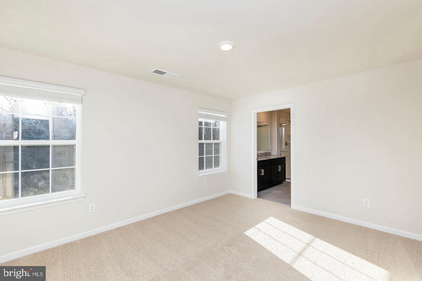 174 Hamstead Dr Property Photo 14