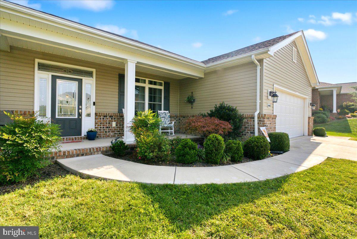 444 Talamore Dr Property Photo 4