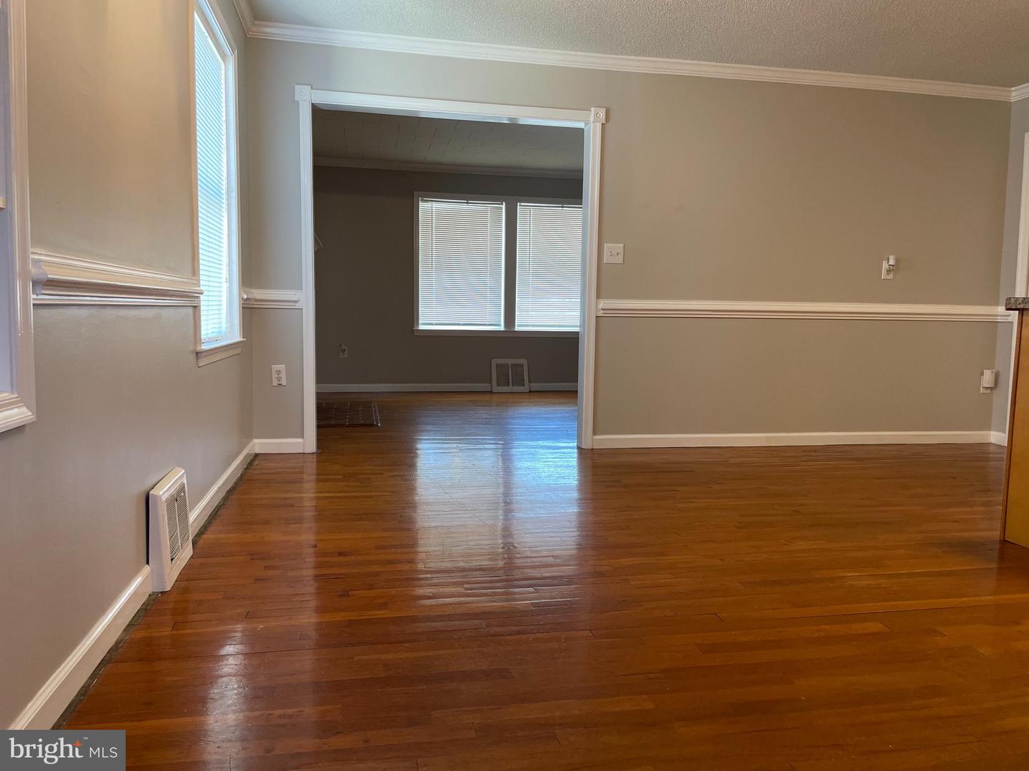 573 Fairfax Pike Property Photo 9