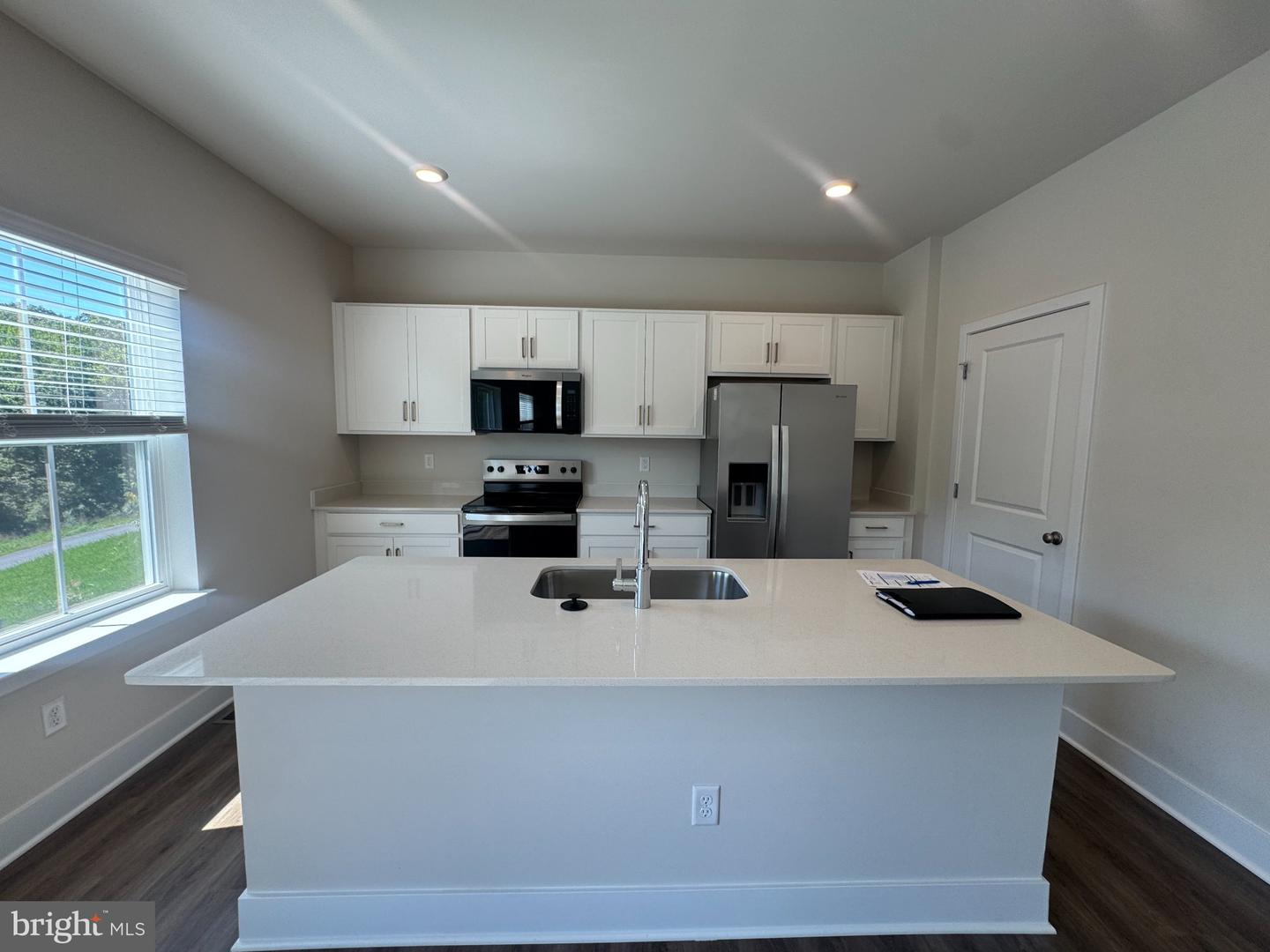 139 Wappinger Ter Property Photo 24