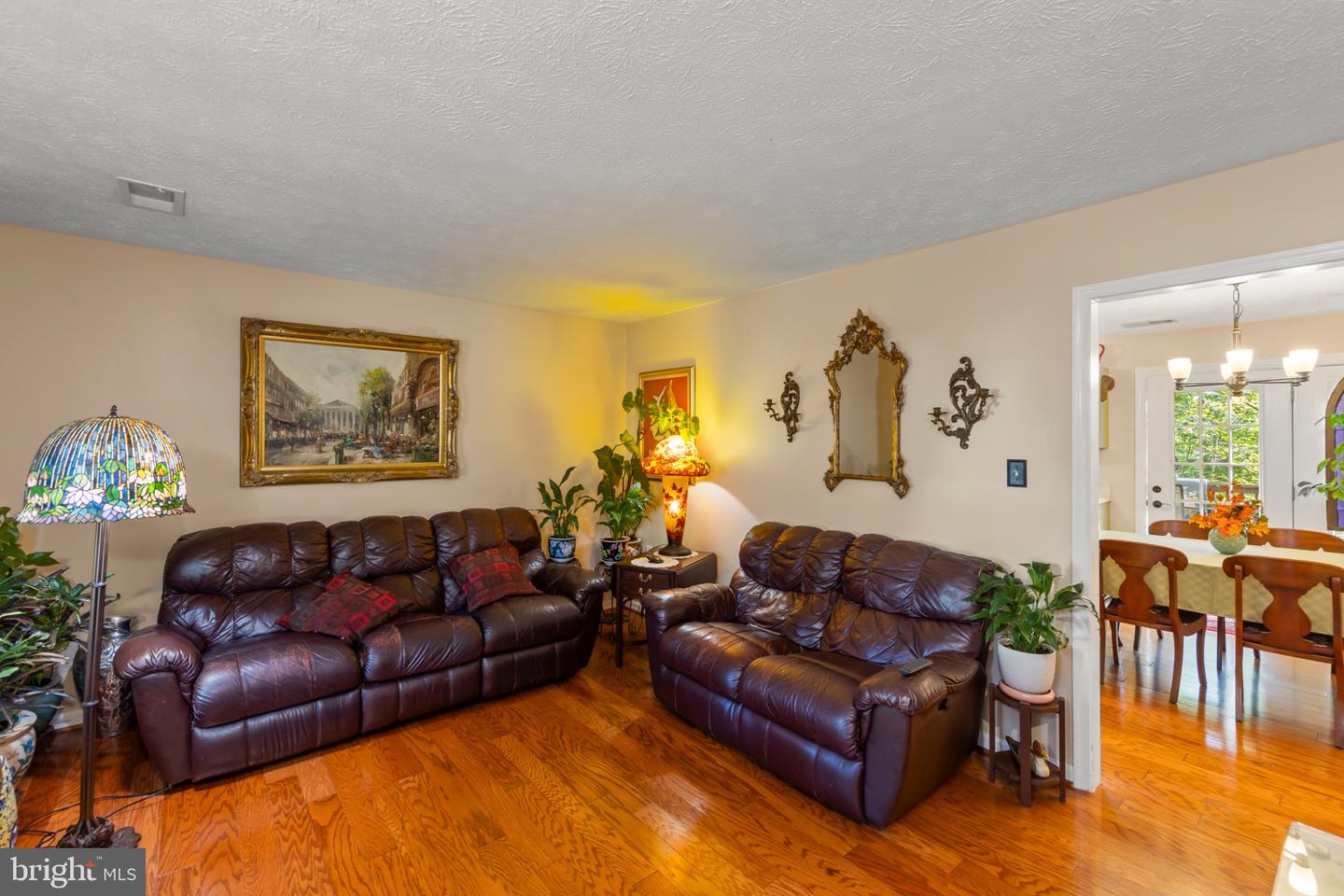 245 Glenridge Drive Property Photo 2