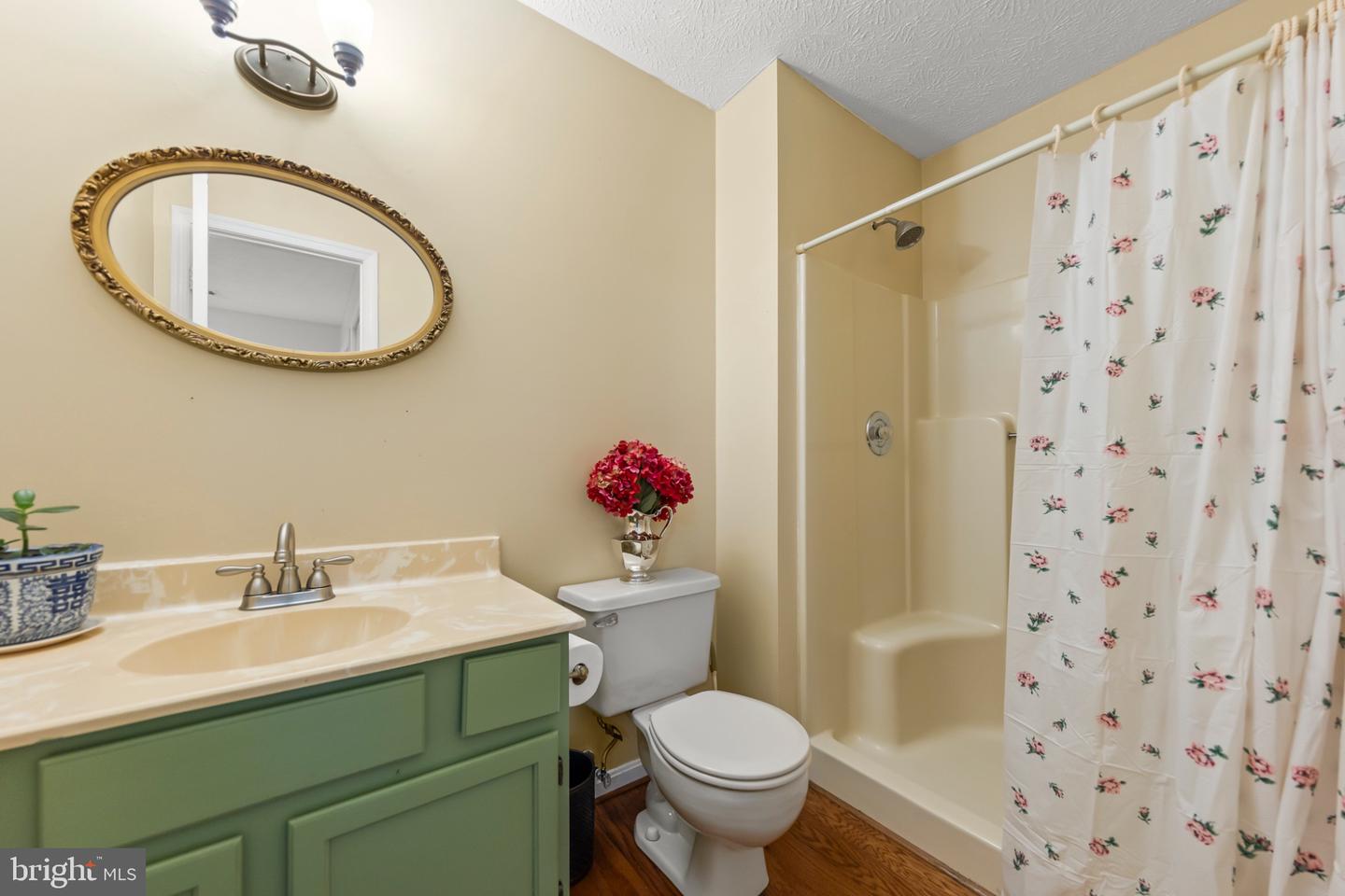 245 Glenridge Drive Property Photo 13