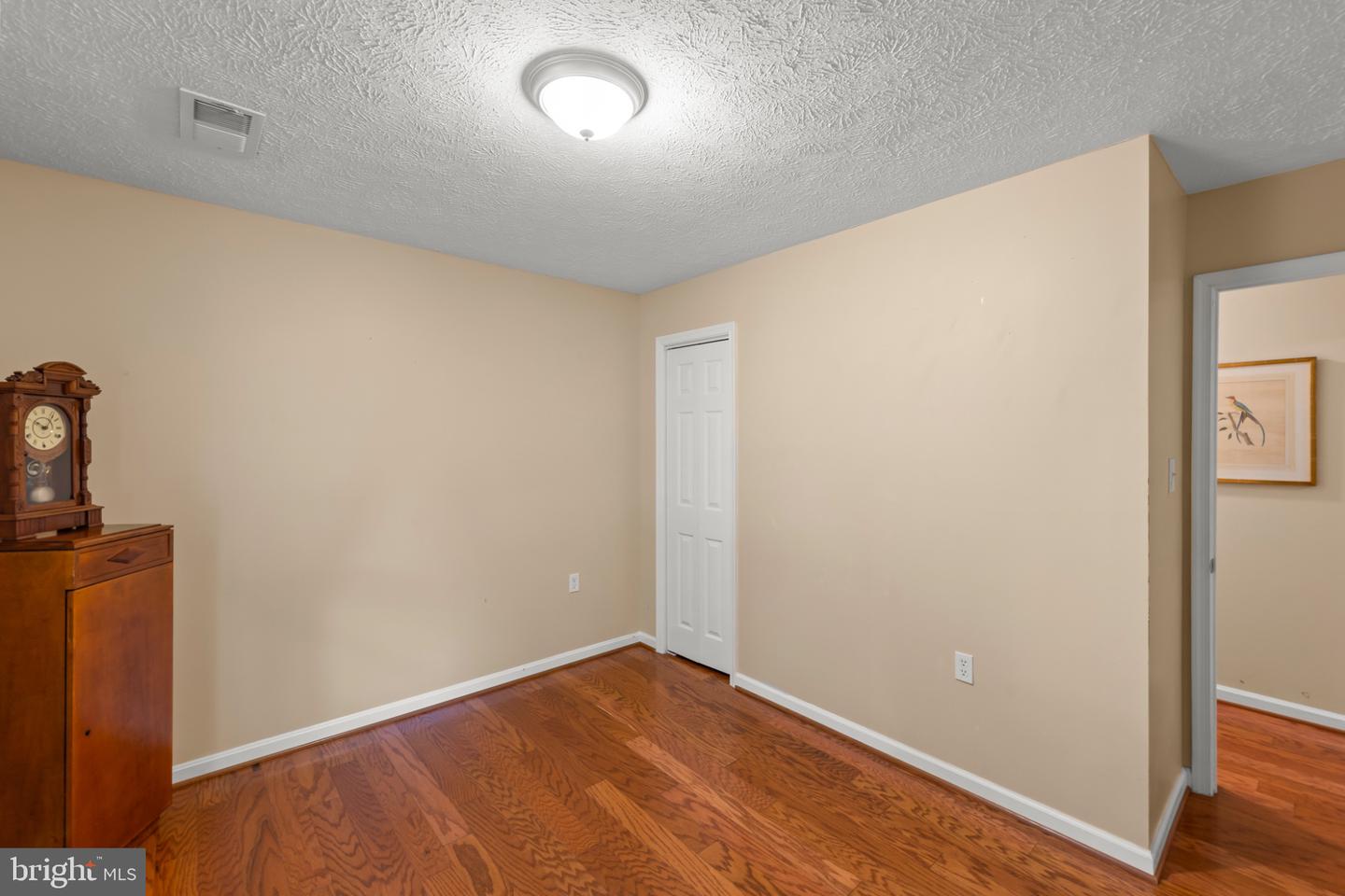 245 Glenridge Drive Property Photo 16