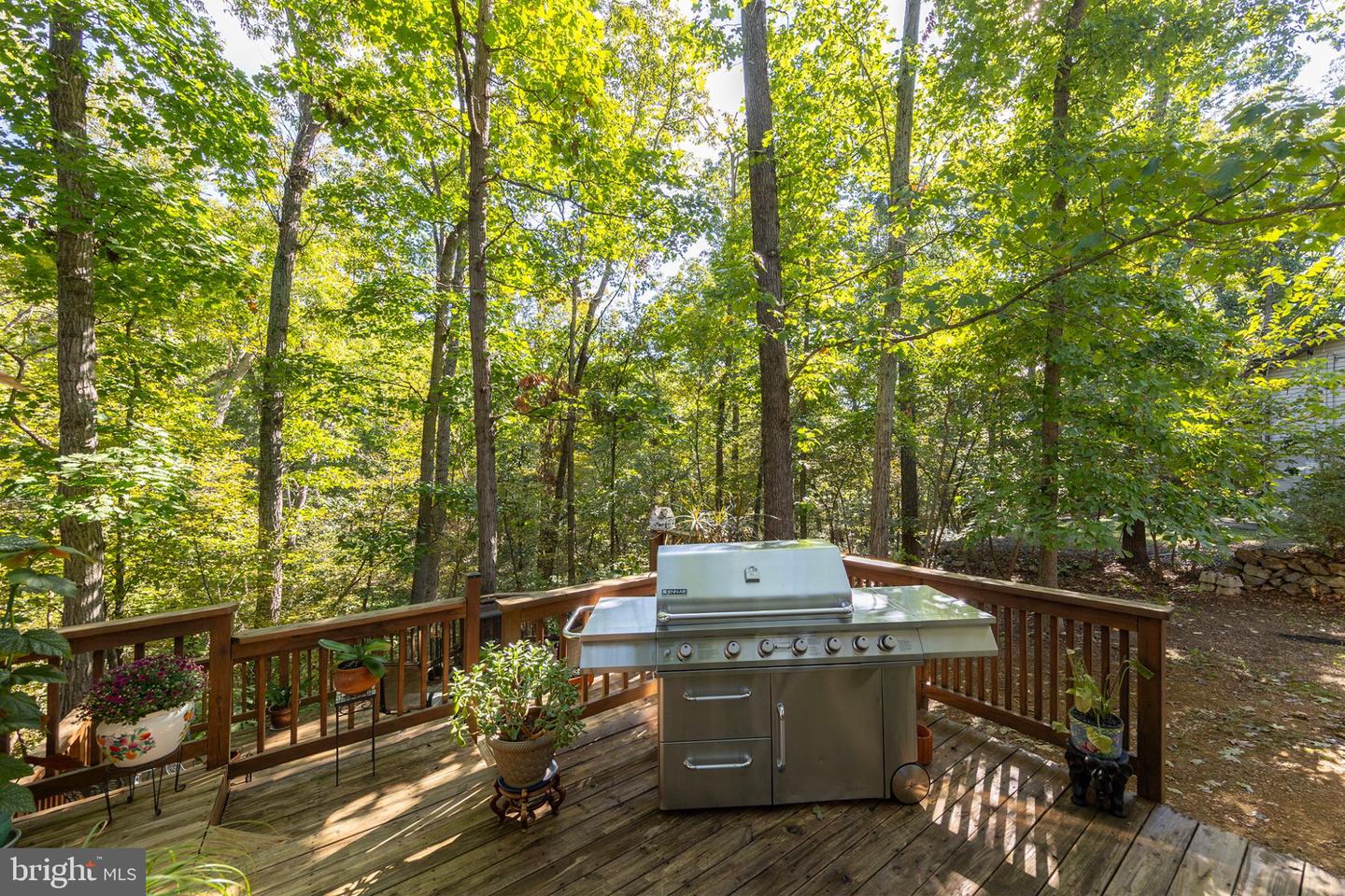 245 Glenridge Drive Property Photo 45