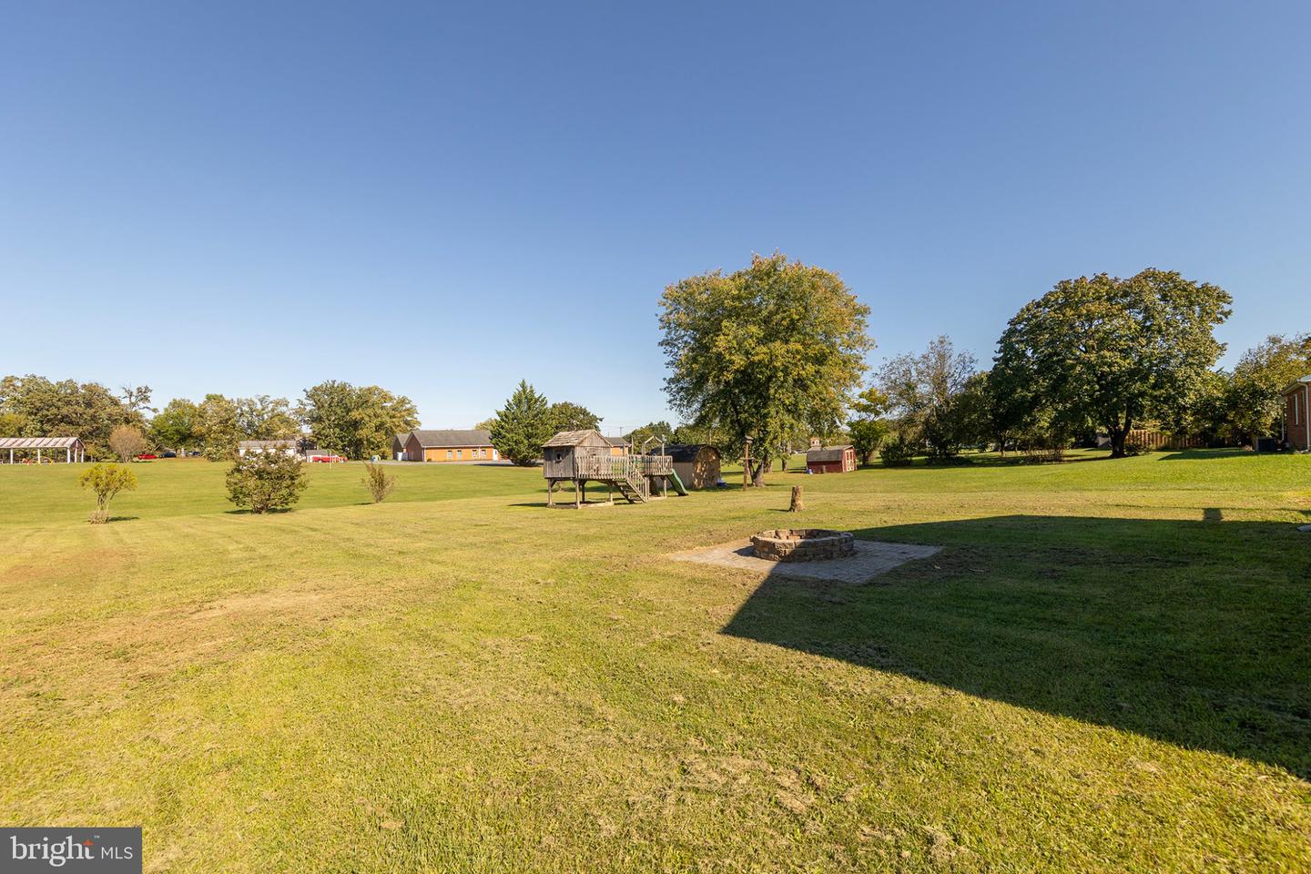 182 Front Dr Property Photo 46
