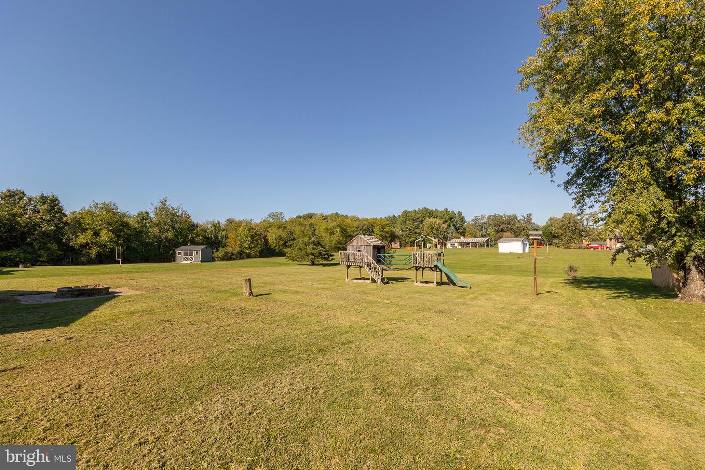 182 Front Dr Property Photo 54