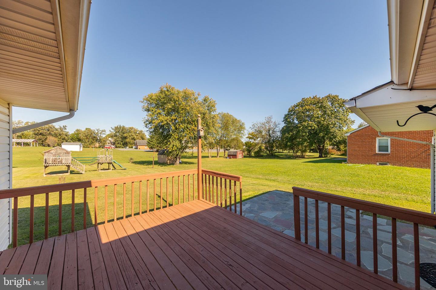 182 Front Dr Property Photo 56