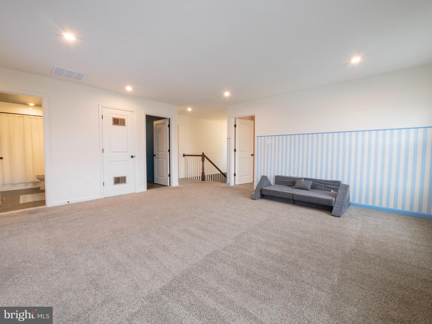 101 Poe Dr Property Photo 16