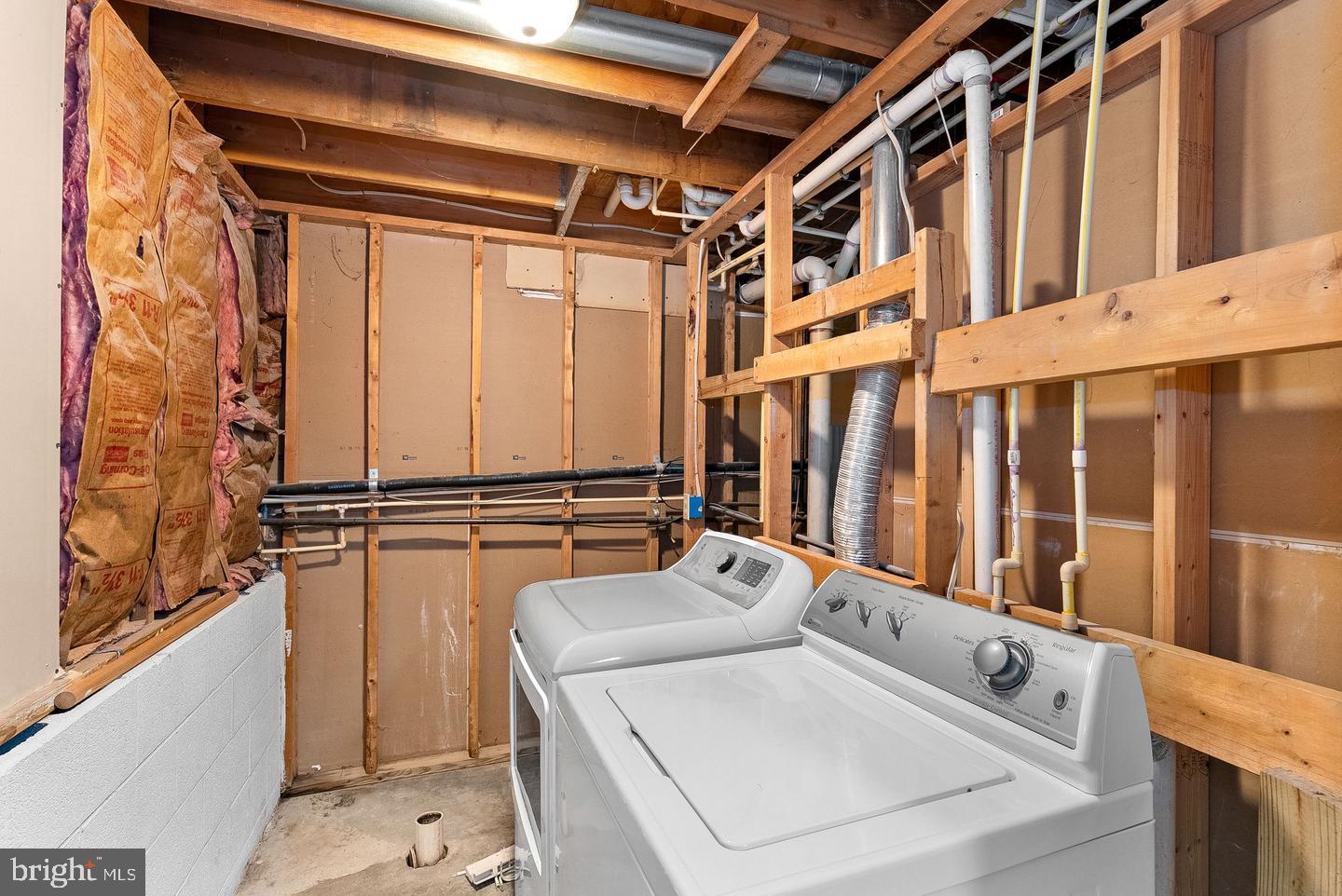 187 Village Ct Property Photo 46