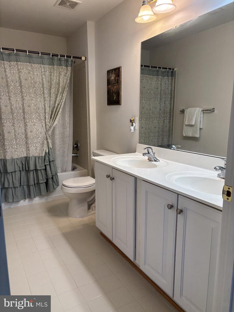 214 Stephens Run St Property Photo 40