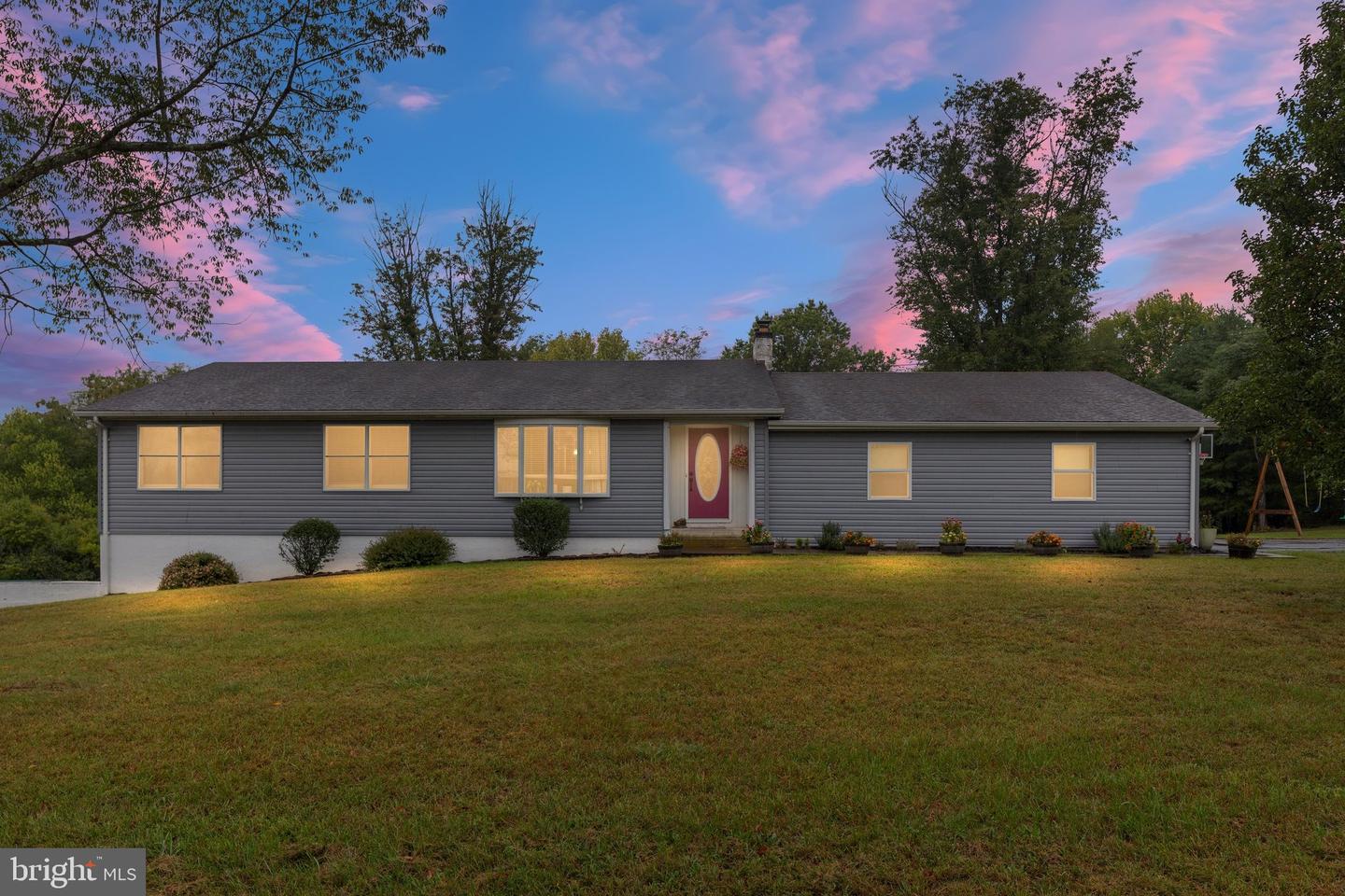 187 Highview Rd Property Photo 1