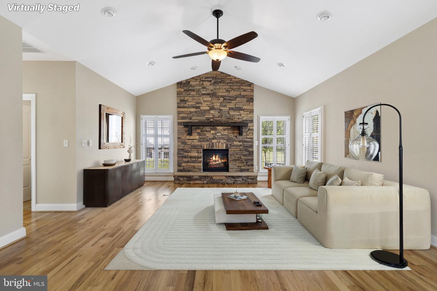 150 Abrams Pointe Blvd Property Photo 7