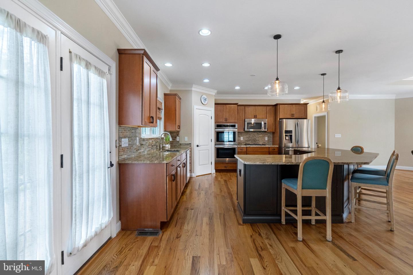 150 Abrams Pointe Blvd Property Photo 11
