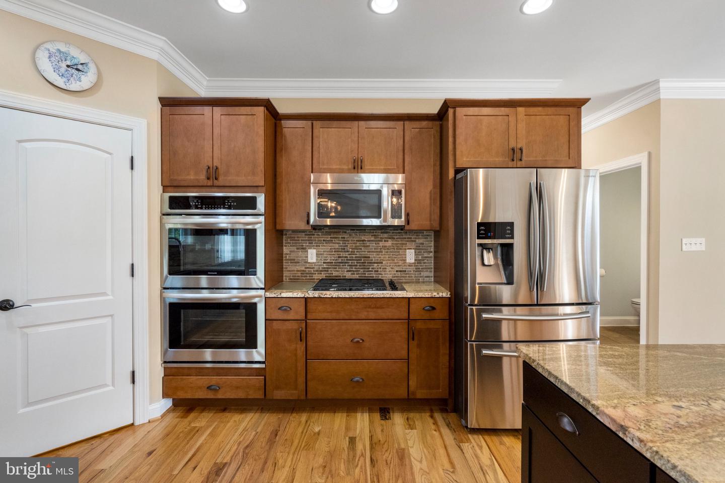 150 Abrams Pointe Blvd Property Photo 13