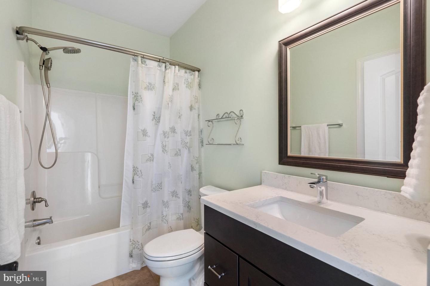 150 Abrams Pointe Blvd Property Photo 27