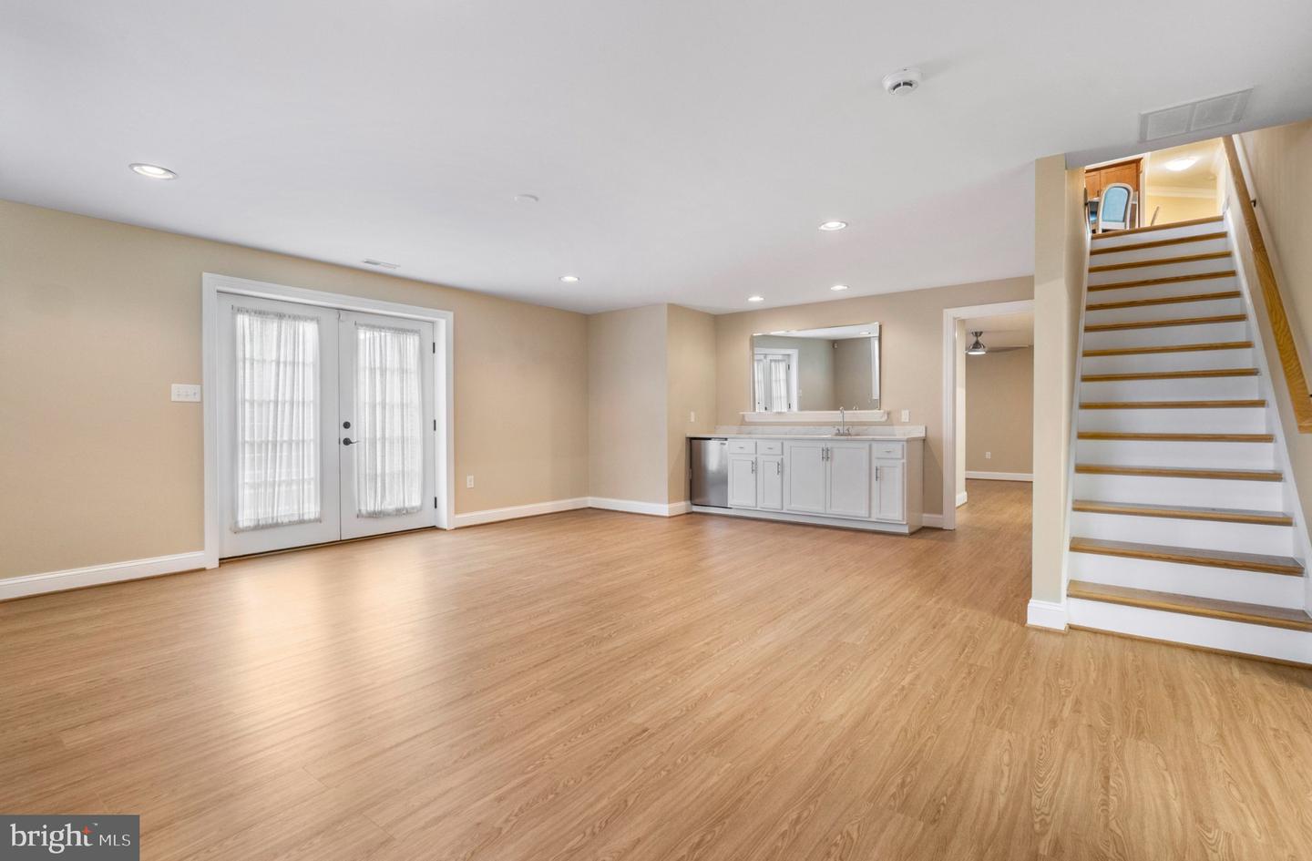150 Abrams Pointe Blvd Property Photo 31