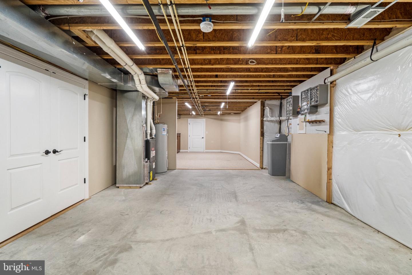 150 Abrams Pointe Blvd Property Photo 44