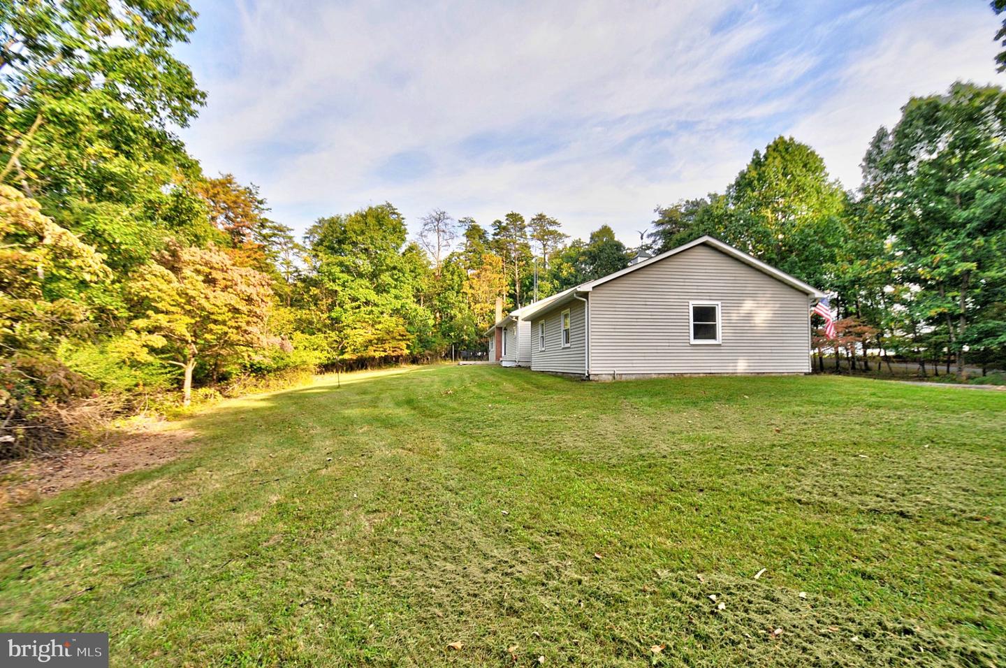 227 Slate Ln Property Photo 9