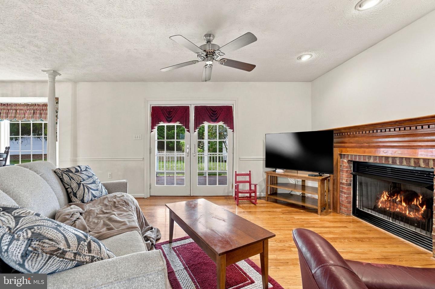 100 Vale Ct Property Photo 22