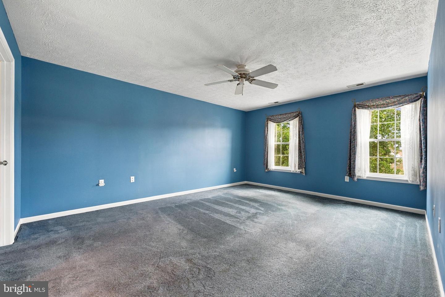 100 Vale Ct Property Photo 35
