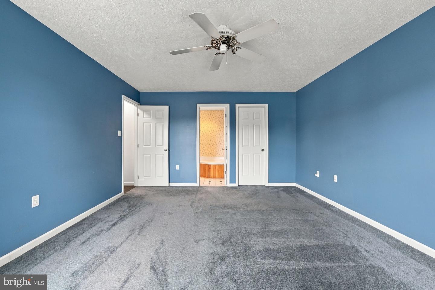 100 Vale Ct Property Photo 38