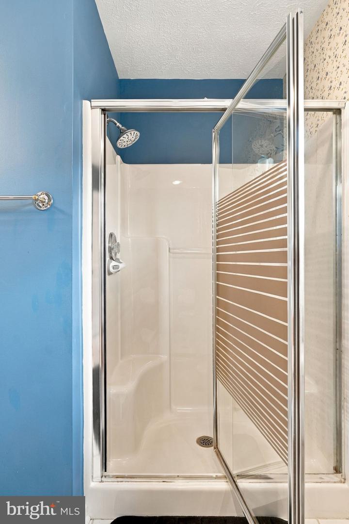 100 Vale Ct Property Photo 42