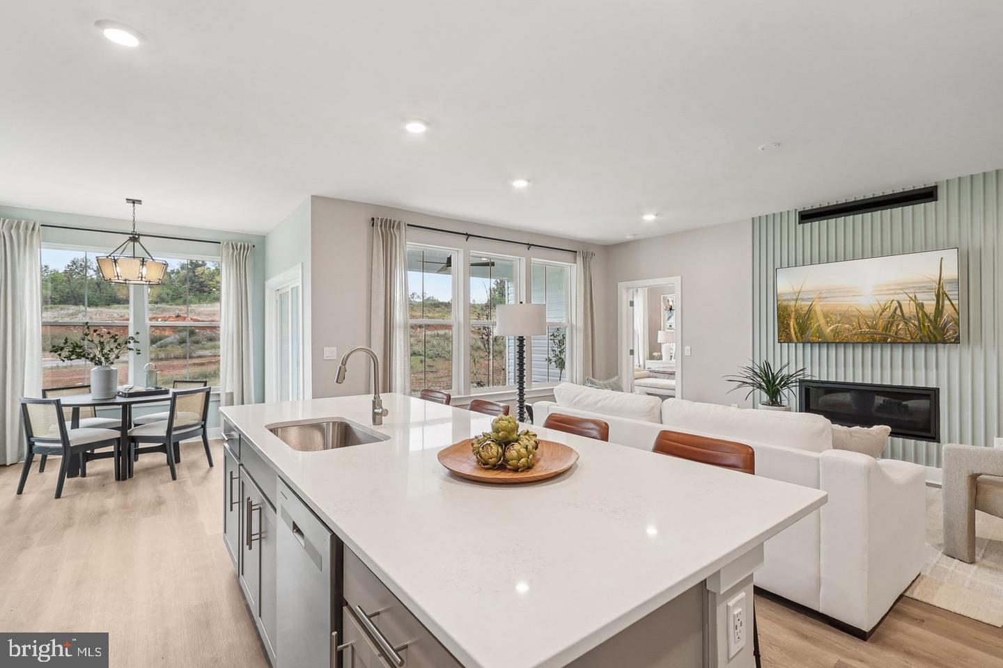 225 Hydrangea Way Property Photo 21