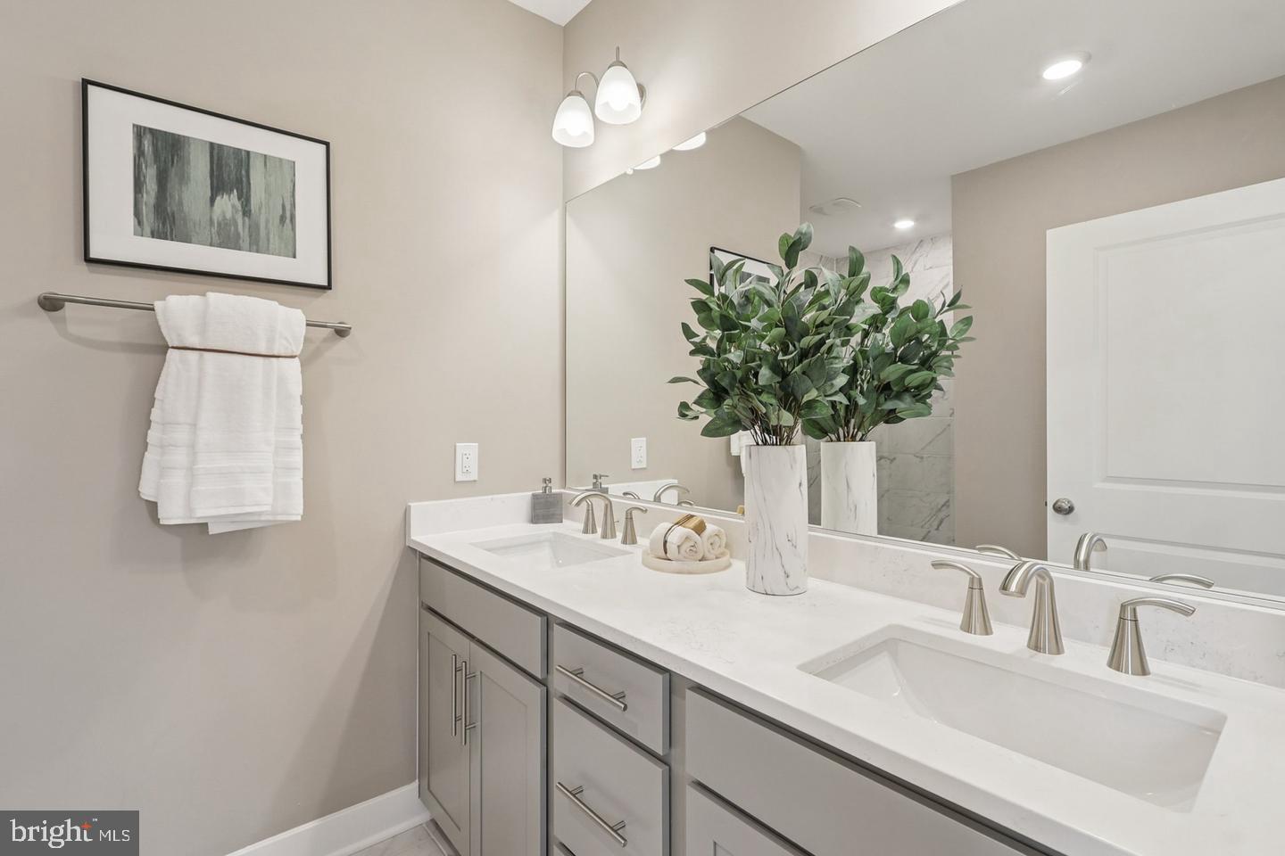 225 Hydrangea Way Property Photo 39