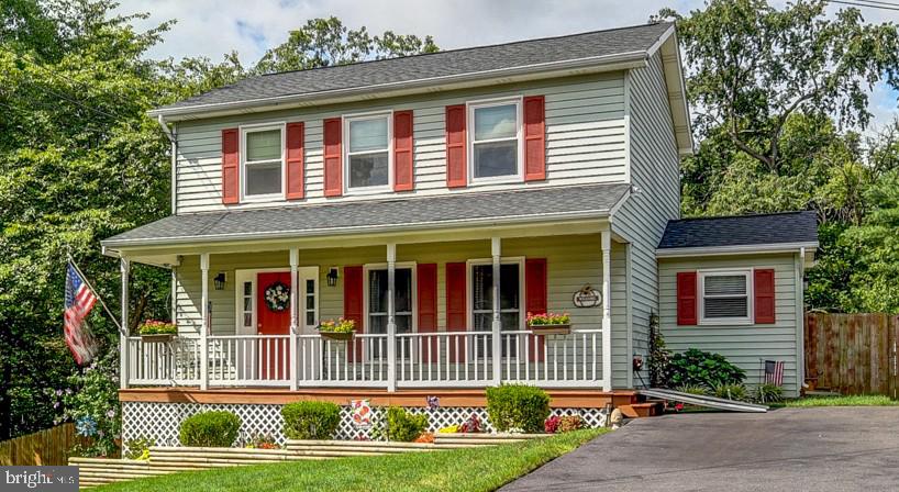 116 CLOVERDALE CT Property Photo 1
