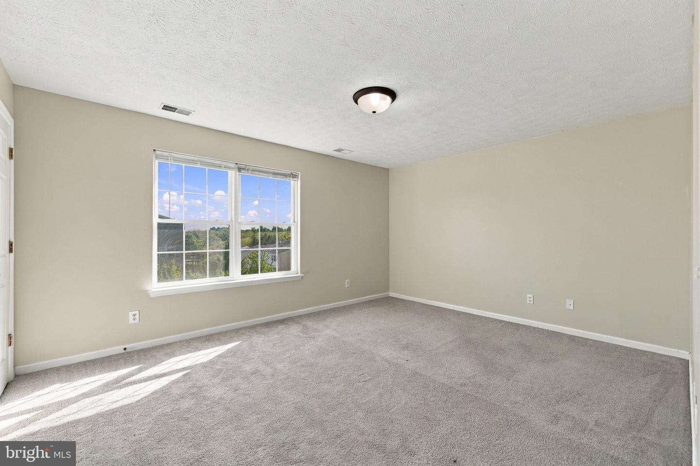 121 Lighthouse Ln Property Photo 25