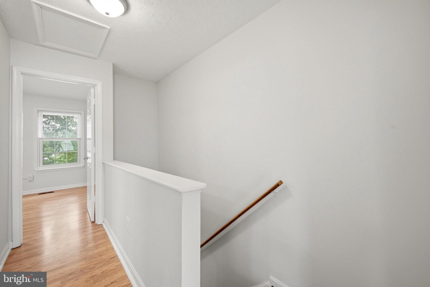 127 Georgetowne Ct Property Photo 15