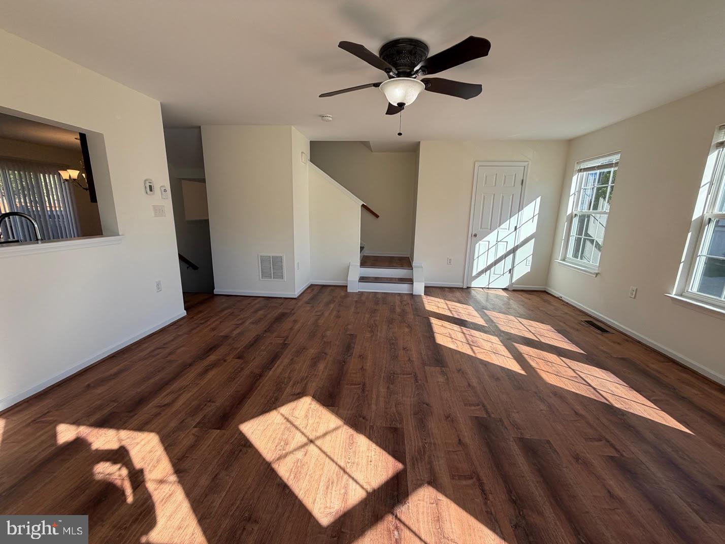 126 Worsham Ter Property Photo 7