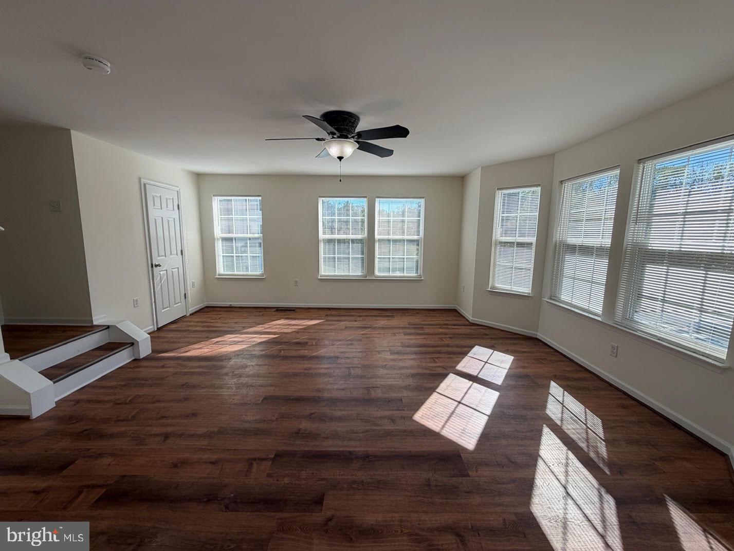 126 Worsham Ter Property Photo 8